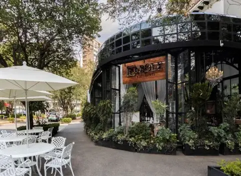 Armonía entre gastronomía y arte hace de Parole Restaurante en Polanco una experiencia memorable.